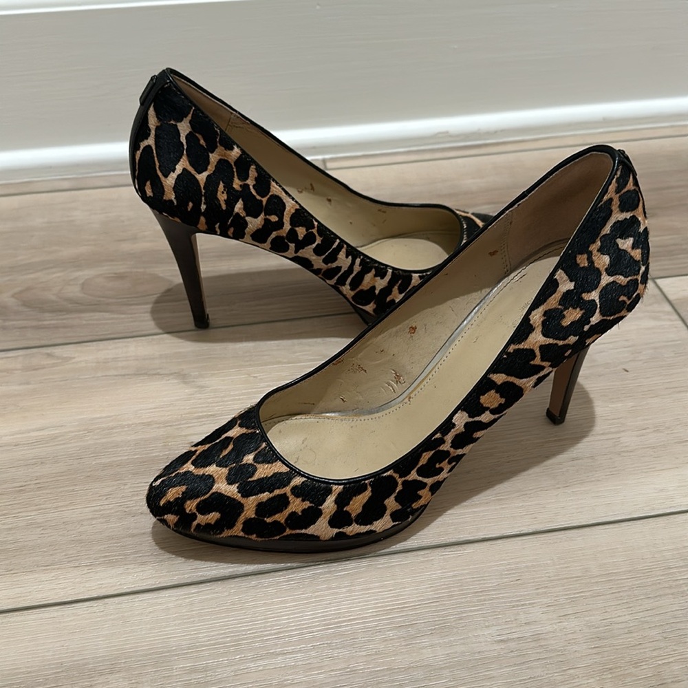 VGUC COACH New York Giovanna Calfhair Fur Hair Pointed High Heels Animal Print - Picture 8 of 11